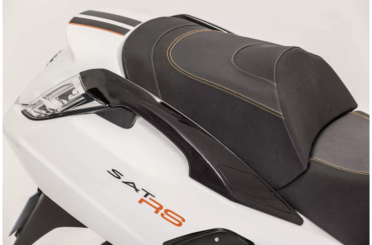 Peugeot Satelis 2 400 RS Peugeot Satelis 2 400 RS