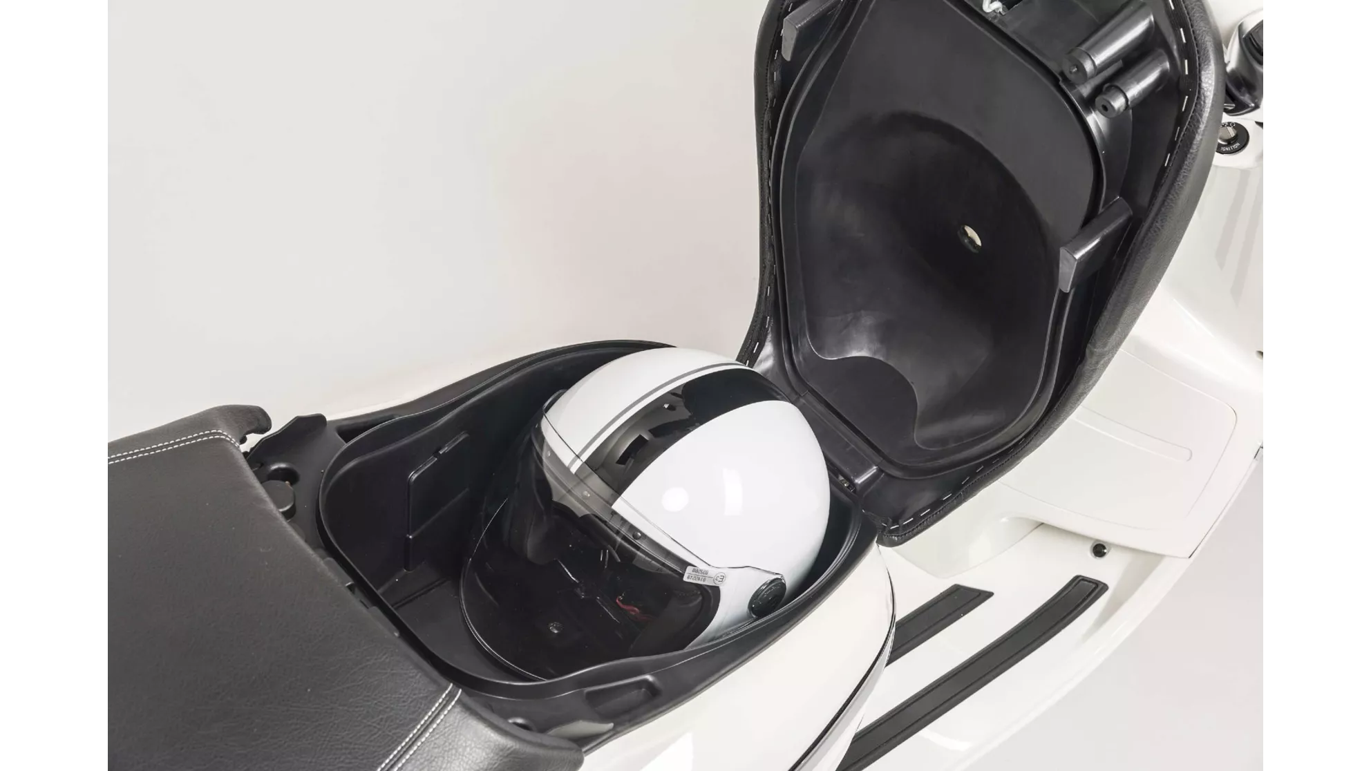 Peugeot Django 50 2T Heritage - Image 1 Peugeot Django 50 2T Heritage - Image 1