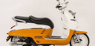 Peugeot Django 125 Evasion 2015 vs Piaggio Medley 125 S 2024