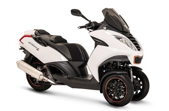 Peugeot Metropolis 400i RS 2015 - Bild 6 Peugeot Metropolis 400i RS 2015 - Bild 6