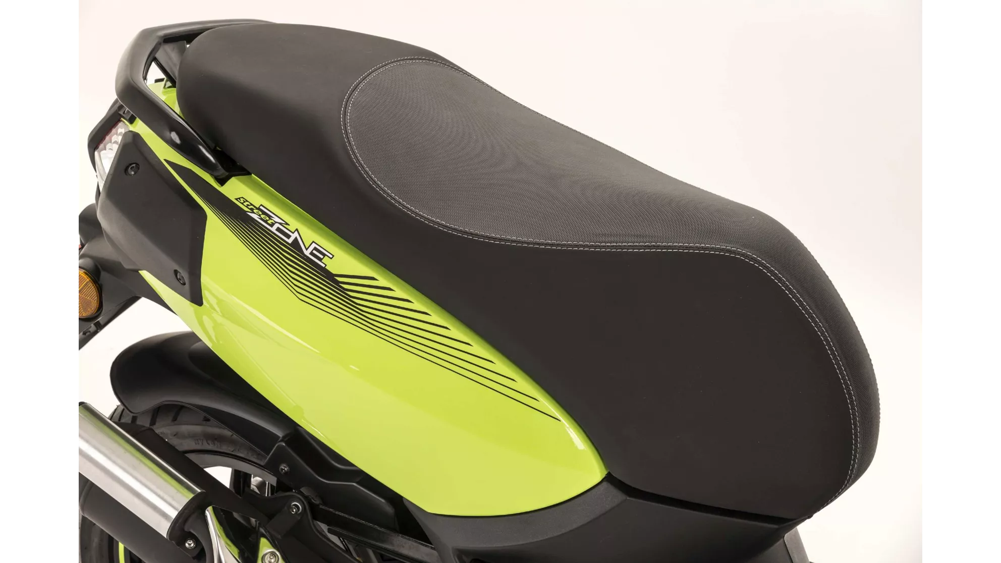 Peugeot Streetzone 12 Naked - Image 7 Peugeot Streetzone 12 Naked - Image 7