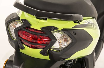 Peugeot Streetzone 12 Naked 2015 - Bild 19