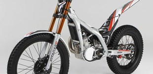 Beta Evo 300 2T 2014 vs Jotagas JT 250 2015