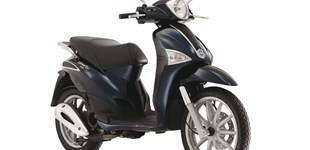Piaggio Medley 125 ie IGET 2019 vs Piaggio Liberty 125ie 3V 2015