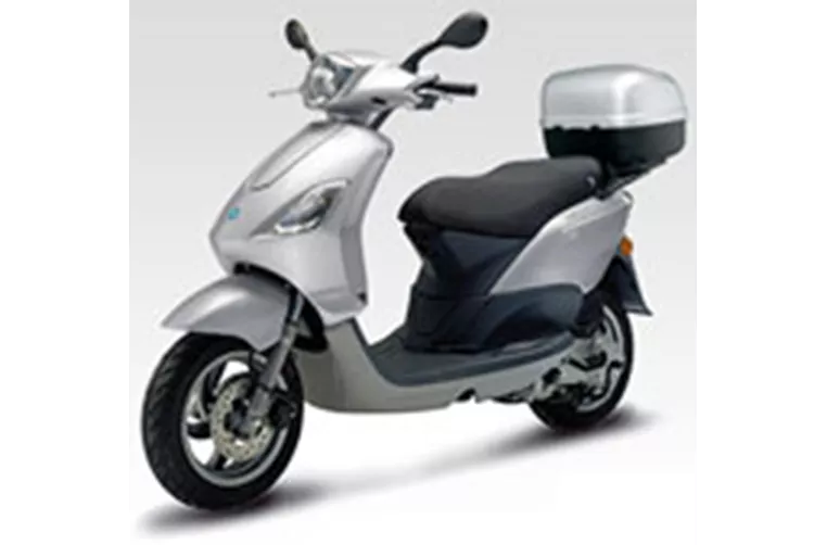 Piaggio Fly 125 2015 Piaggio Fly 125 2015