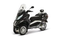 Piaggio MP3 300 ie Sport 2015 - Bild 5 Piaggio MP3 300 ie Sport 2015 - Bild 5
