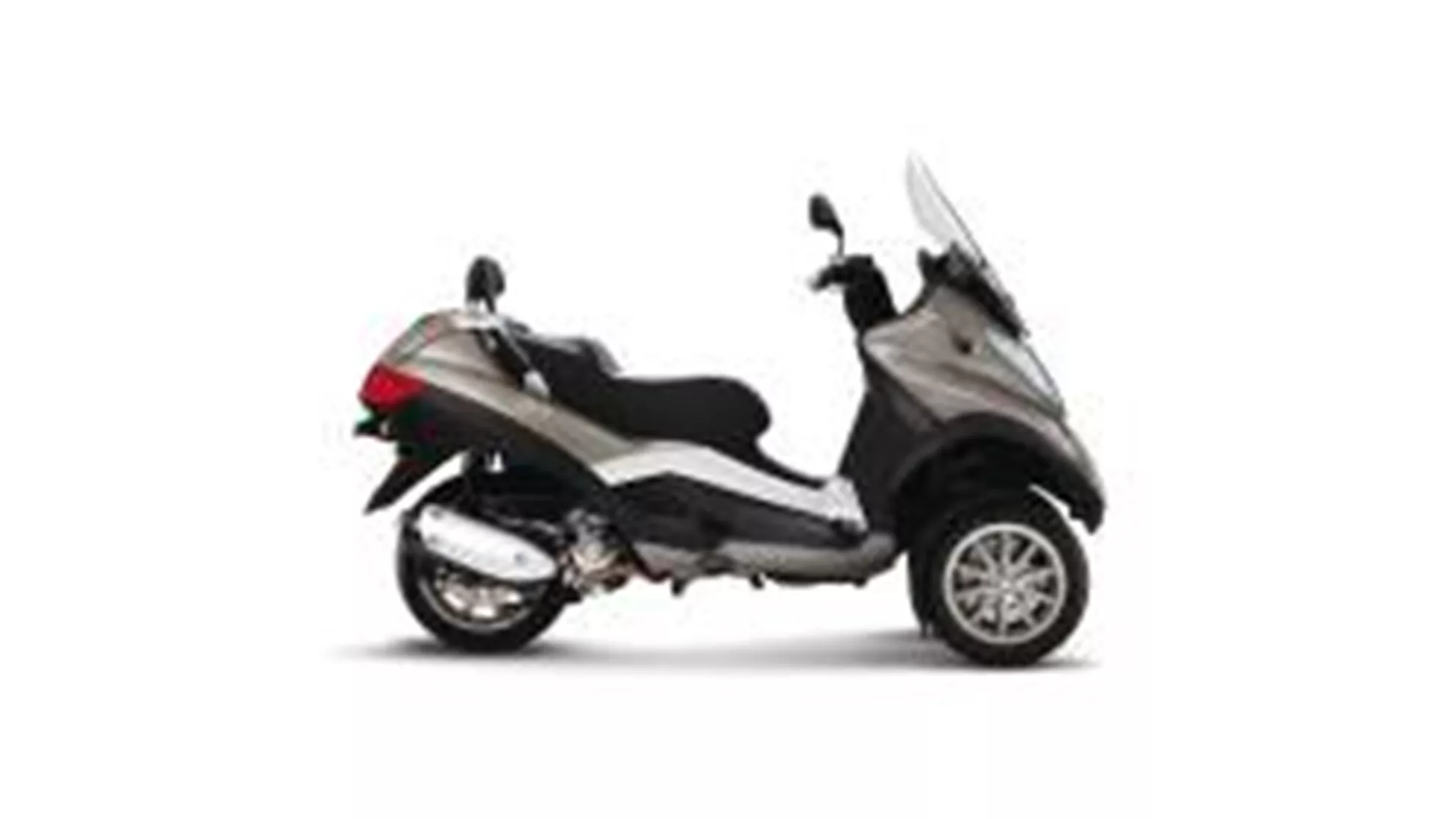 Piaggio MP3 Touring 300 LT - Image 6 Piaggio MP3 Touring 300 LT - Image 6