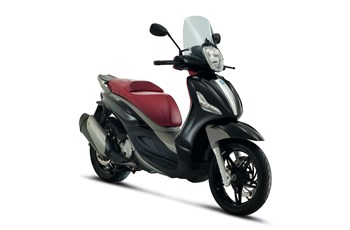 Piaggio Beverly 350ie Sport Touring 2015 - Bild 6 Piaggio Beverly 350ie Sport Touring 2015 - Bild 6