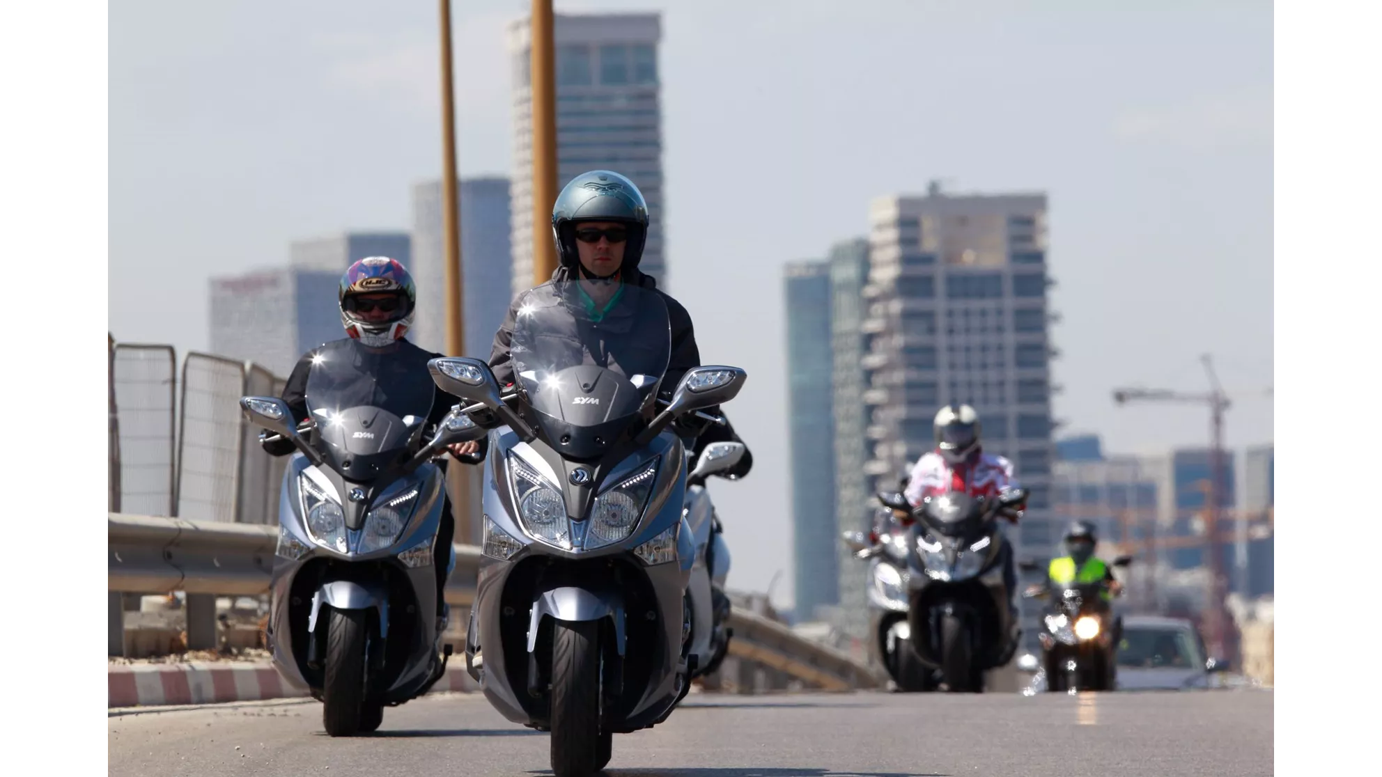 Sym GTS 300i - Image 8 Sym GTS 300i - Image 8