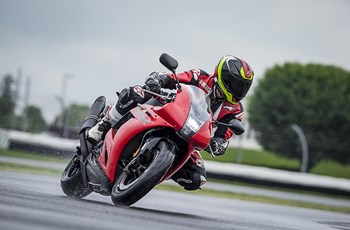 EBR 1190 RX 2015 - Bild 3