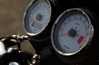 Triumph Thruxton 2015 - Bild 12 Triumph Thruxton 2015 - Bild 12