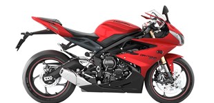 Triumph Daytona 675 2015 vs Honda CBR600RR 2025