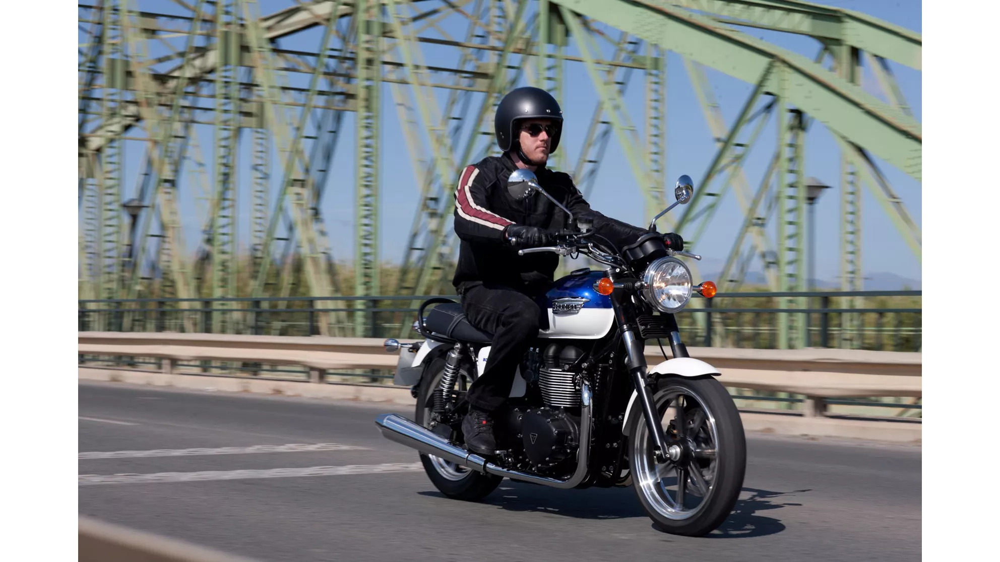 Triumph Bonneville - Image 1 Triumph Bonneville - Image 1