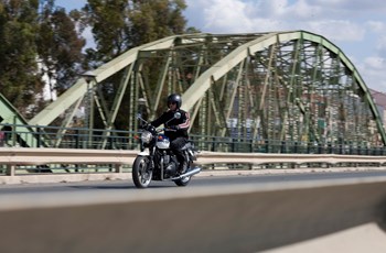 Triumph Bonneville 2015 - Bild 6 Triumph Bonneville 2015 - Bild 6