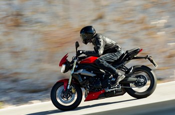 Triumph Street Triple 2015 - Bild 3 Triumph Street Triple 2015 - Bild 3
