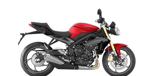 Triumph Street Triple 2015 vs Triumph Daytona 675 R 2015