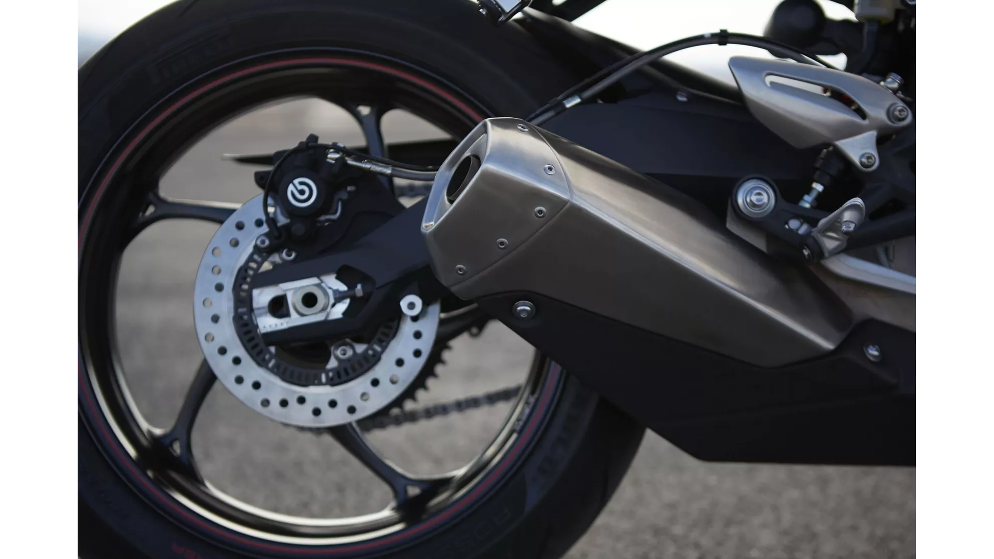 Triumph Street Triple 675 R - Image 12 Triumph Street Triple 675 R - Image 12