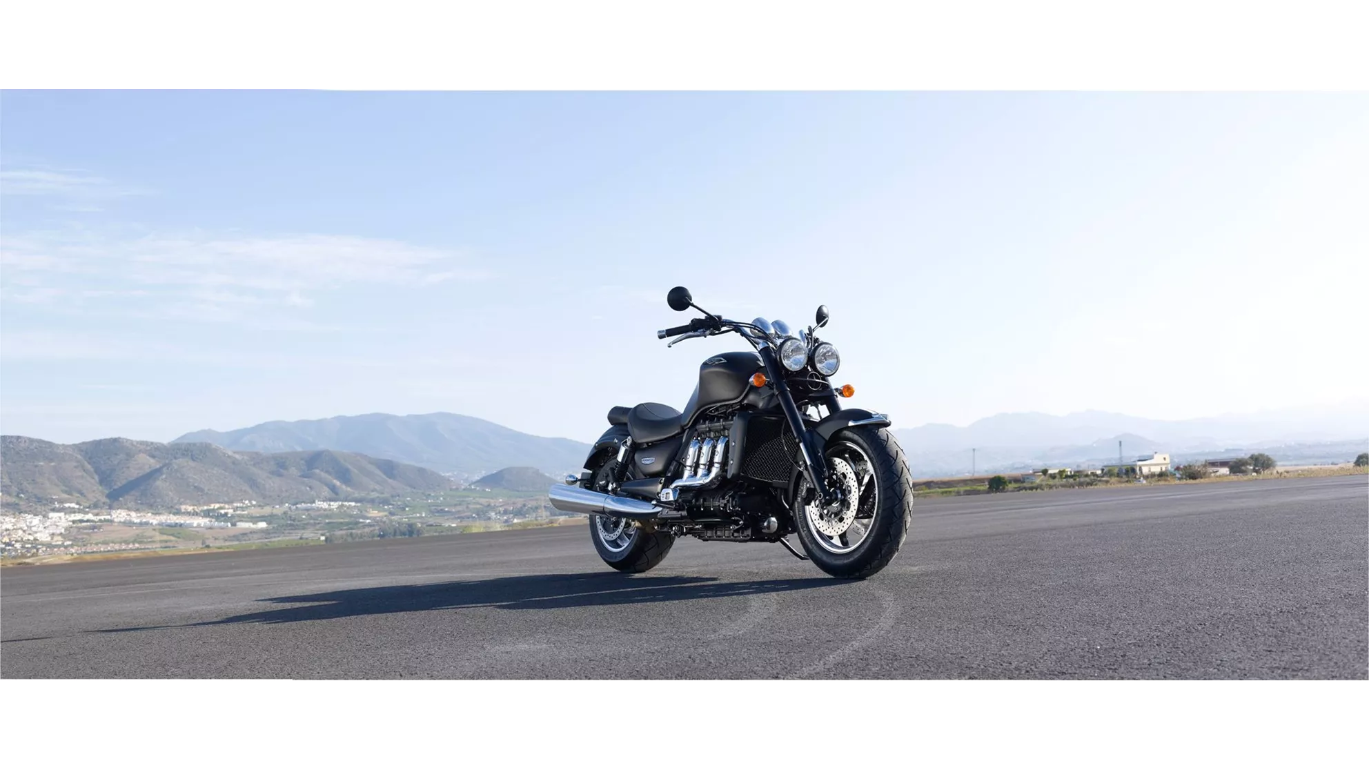 Triumph Rocket III Roadster - Image 5 Triumph Rocket III Roadster - Image 5