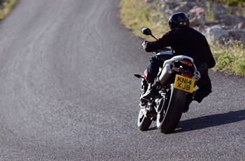 Triumph Speed Triple R 2015 - Bild 3 Triumph Speed Triple R 2015 - Bild 3