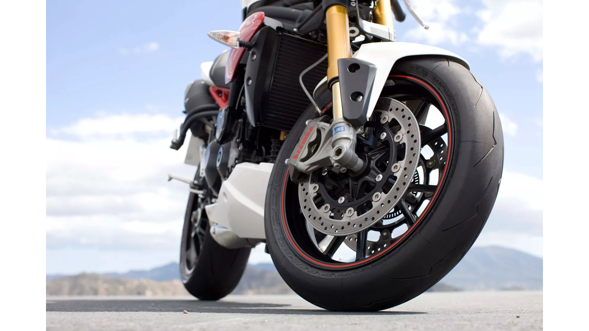 Triumph Speed Triple R - Image 16 Triumph Speed Triple R - Image 16