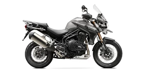 Ducati Multistrada 1200 S 2013 vs Triumph Tiger Explorer XC 2015 Ducati Multistrada 1200 S 2013 vs Triumph Tiger Explorer XC 2015
