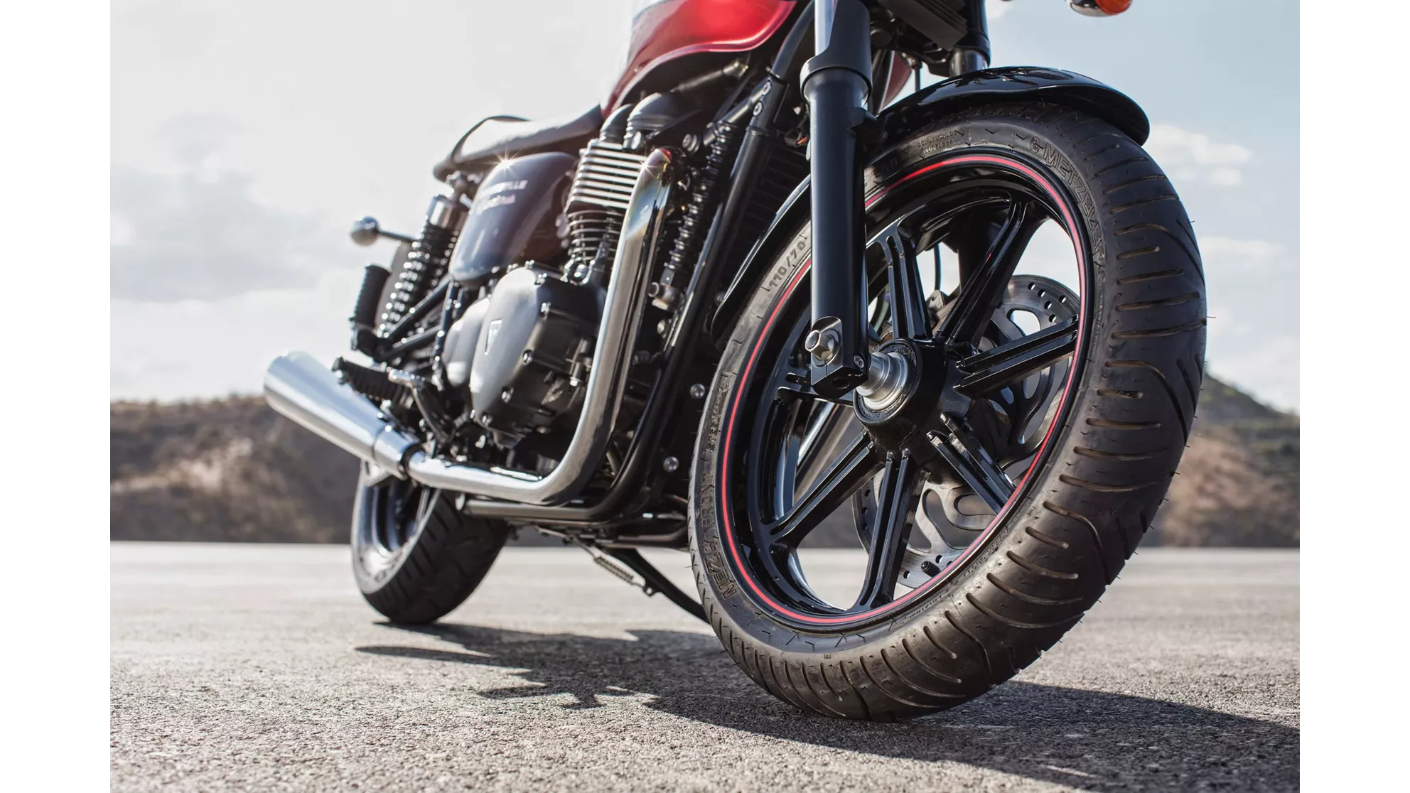 Triumph Bonneville Newchurch - Image 8 Triumph Bonneville Newchurch - Image 8