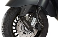 Vespa 946 125ie 3V EMPORIO ARMANI 2015 - Bild 12