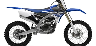 Yamaha YZ250F 2015 vs KTM 250 SX-F 2010 Yamaha YZ250F 2015 vs KTM 250 SX-F 2010