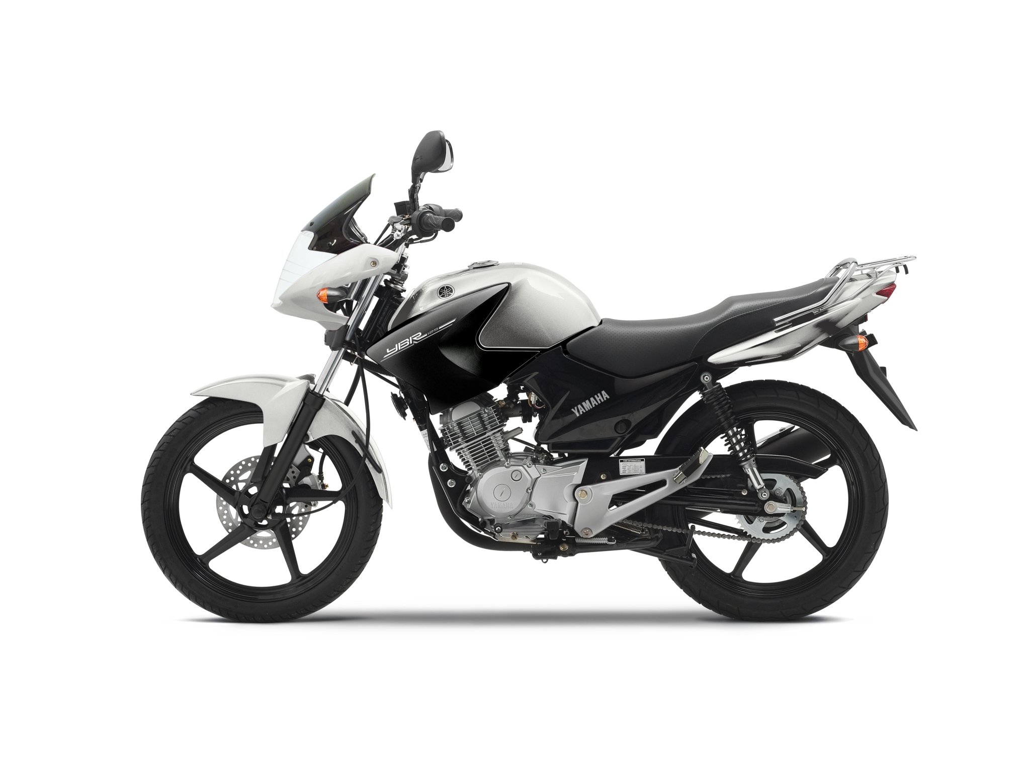 Motorrad Vergleich Yamaha YBR 125 2015 vs. Yamaha YBR 125 2015