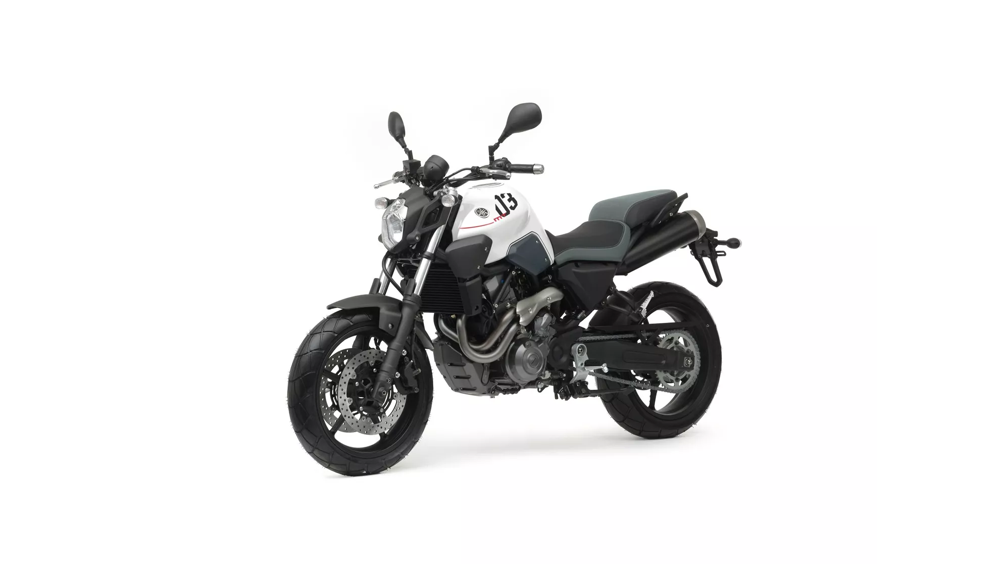 Yamaha MT-03 - Image 4 Yamaha MT-03 - Image 4