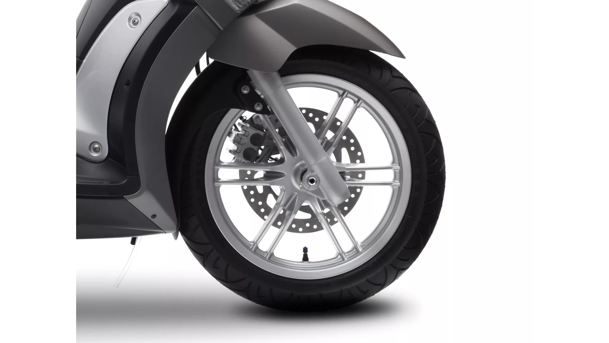 Yamaha X-City 250 - Image 4 Yamaha X-City 250 - Image 4