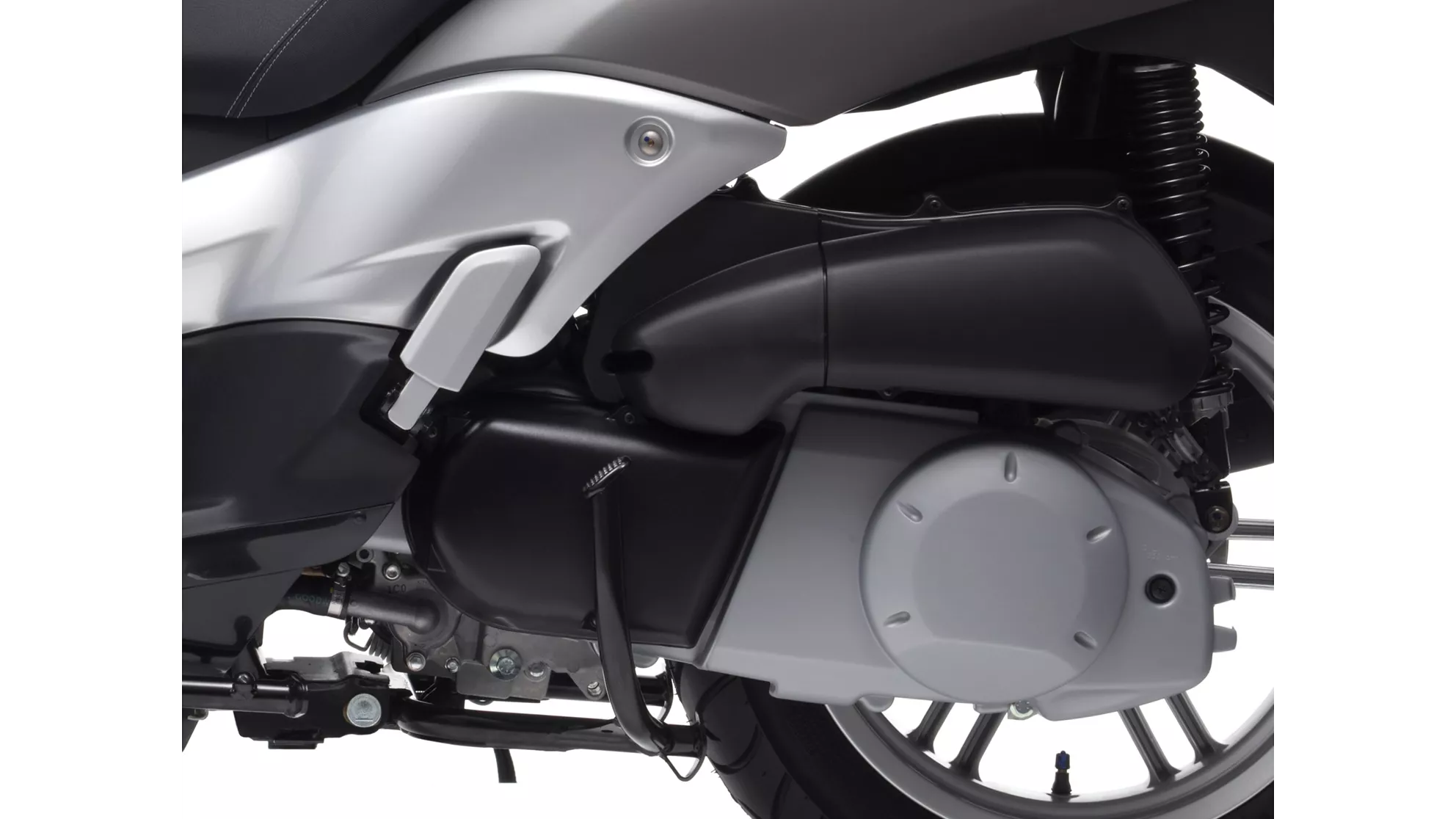 Yamaha X-City 250 - Image 6 Yamaha X-City 250 - Image 6