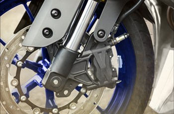 Yamaha R125 2015 - Bild 6 Yamaha R125 2015 - Bild 6