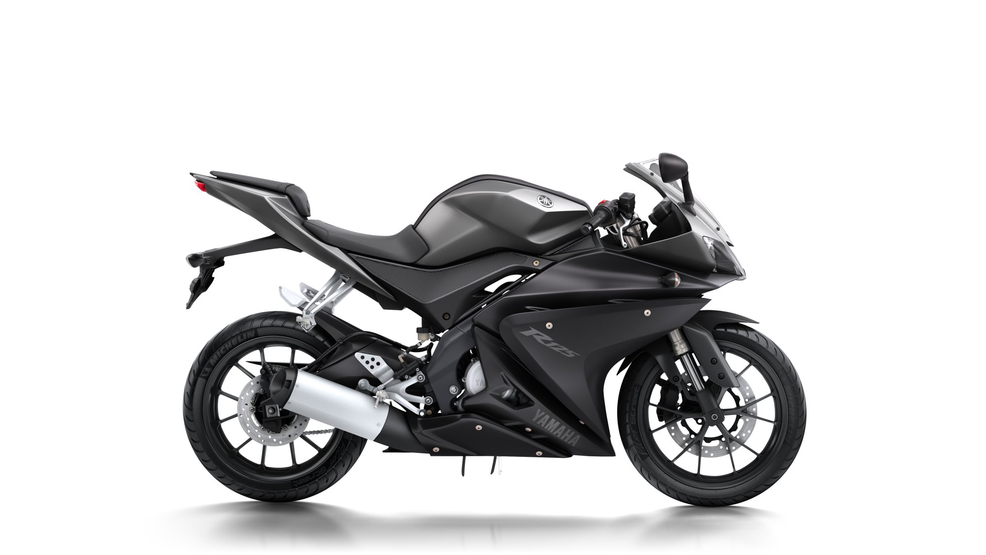 Motorrad Vergleich Online Bestia 125 ABS 2021 vs. Yamaha R125 2015