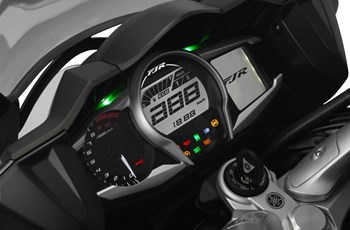 Yamaha FJR1300A 2015 - Bild 10