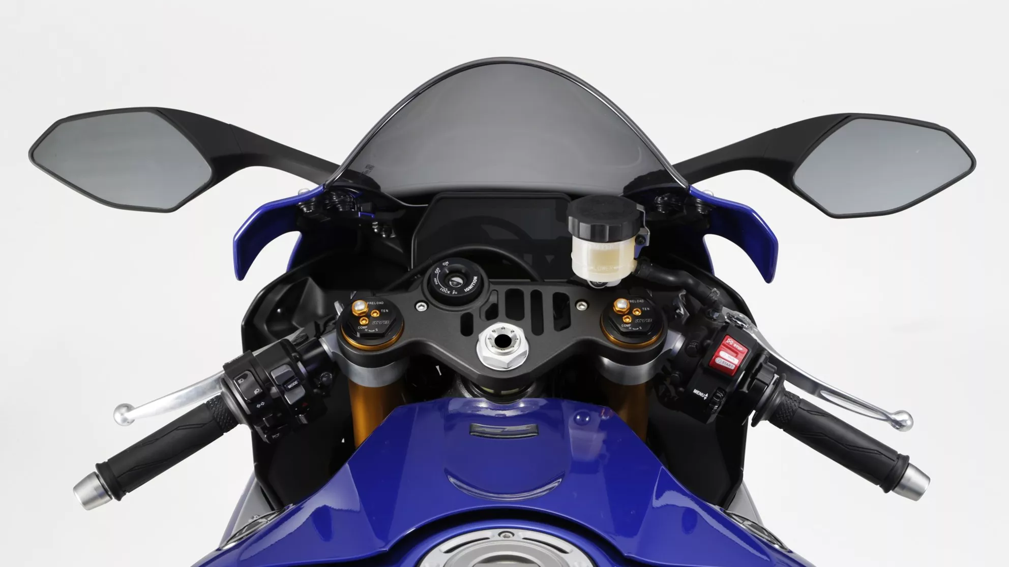 Yamaha R1 - Image 5 Yamaha R1 - Image 5