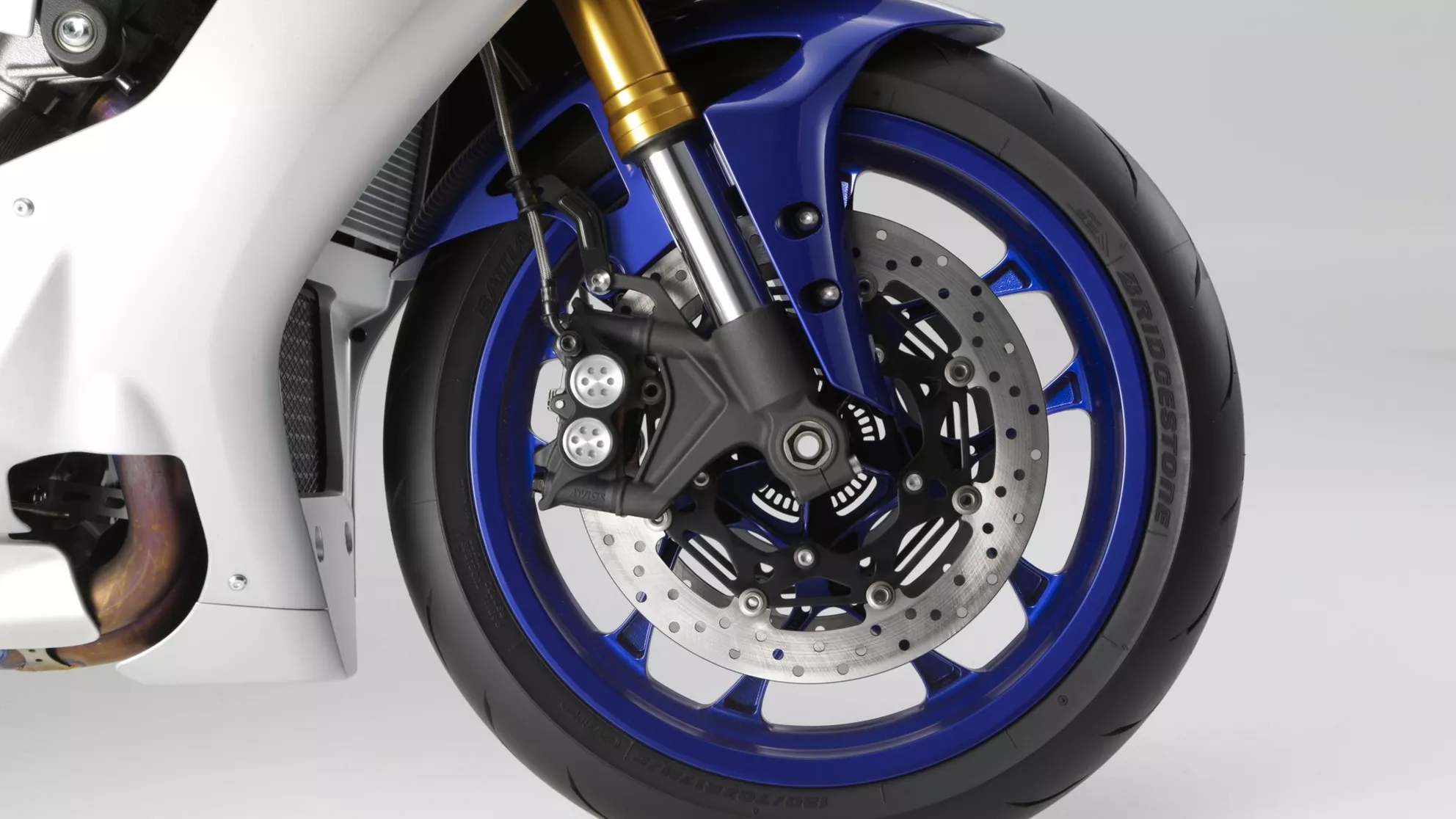 Yamaha R1 - Image 6 Yamaha R1 - Image 6