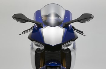 Yamaha R1 2015 - Bild 11 Yamaha R1 2015 - Bild 11