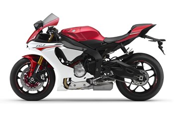 Yamaha R1 2015 - Bild 12 Yamaha R1 2015 - Bild 12