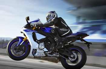 Yamaha R1 2015 - Bild 13 Yamaha R1 2015 - Bild 13