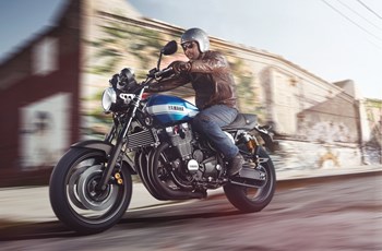 Yamaha XJR 1300 2015 - Bild 2 Yamaha XJR 1300 2015 - Bild 2