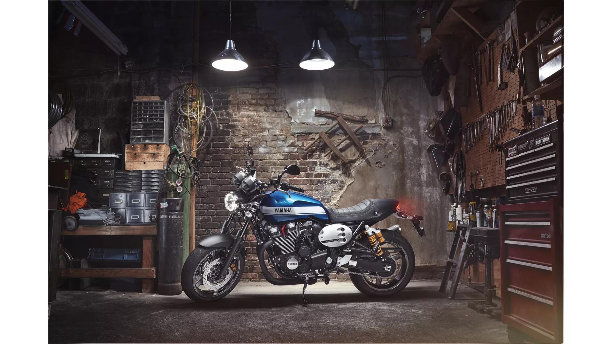 Yamaha XJR 1300 - Image 6 Yamaha XJR 1300 - Image 6