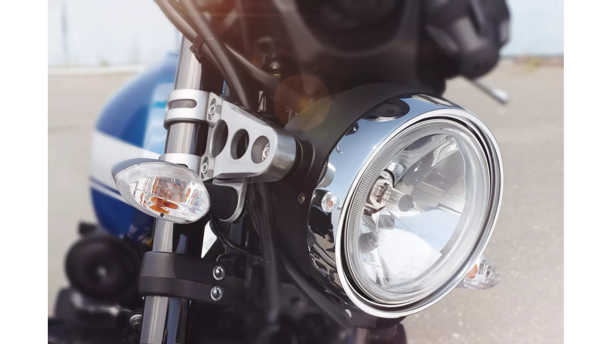 Yamaha XJR 1300 - Image 7 Yamaha XJR 1300 - Image 7