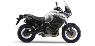 Yamaha XT1200Z Super Tenere 2015 vs Honda CRF1100L Africa Twin DCT 2021