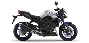 Yamaha FZ-8N 2015 vs BMW F 800 R 2009 Yamaha FZ-8N 2015 vs BMW F 800 R 2009