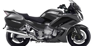 Honda VFR 1200 F 2014 vs Yamaha FJR1300AS 2015
