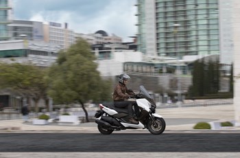 Yamaha XMAX 400 2015 - Bild 8