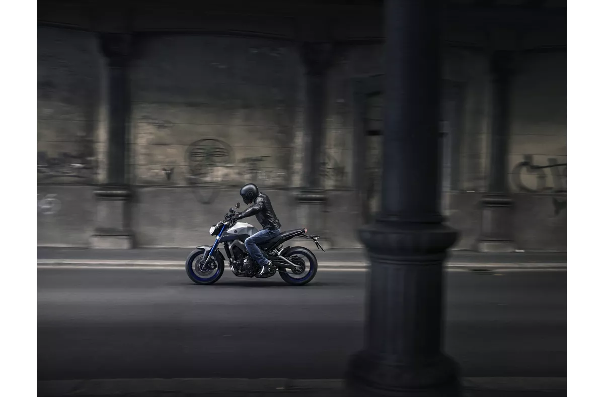 Yamaha MT-09 Yamaha MT-09