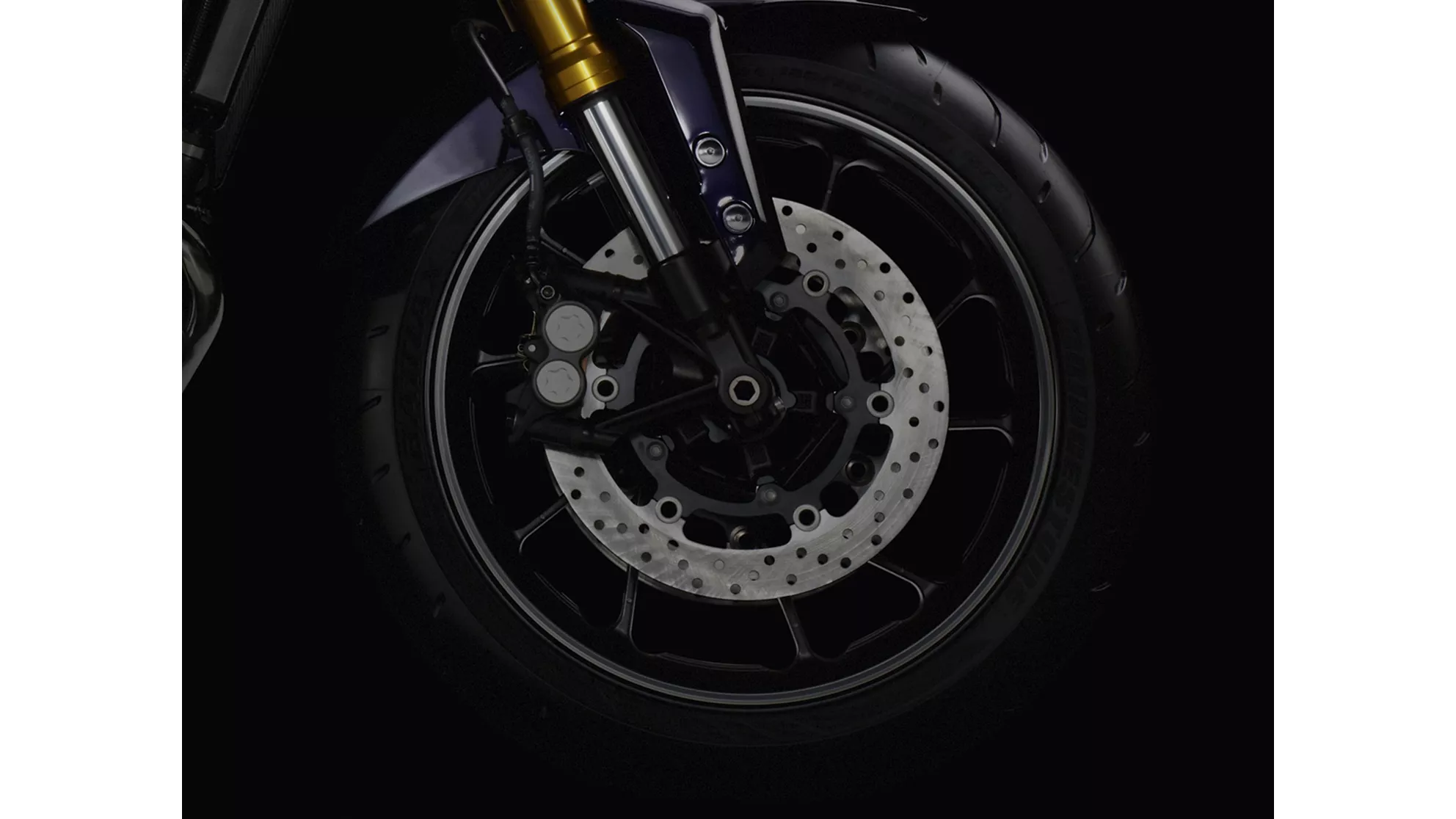 Yamaha MT-09 - Image 4 Yamaha MT-09 - Image 4