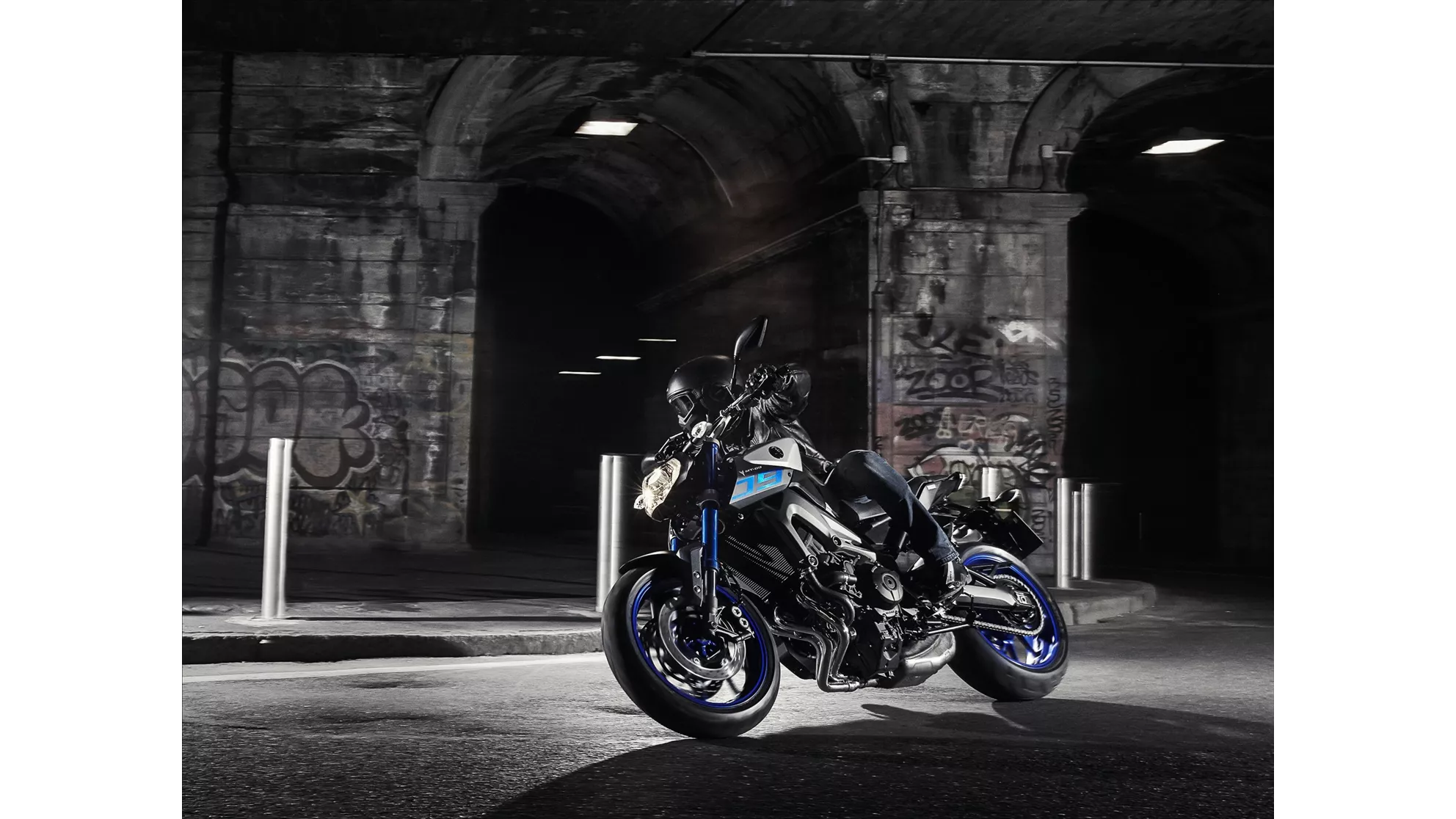 Yamaha MT-09 - Image 9 Yamaha MT-09 - Image 9